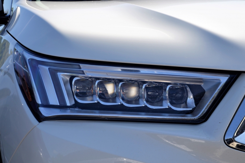 concession-LA BOLLENE VESUBIE-min_acura-headlamp-2834131